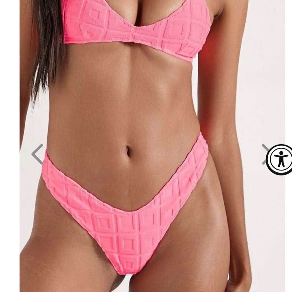Pink Ribbed Strapless Bikini Set - Picture 4 of 4